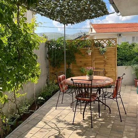 Casa de Férias House Old Town *